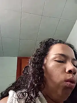 TamaraaHoney online show from July 15, 2026, 1:18 pm