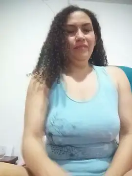 paulett15 online show from May 15, 2026, 2:31 am