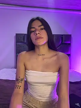 Snapshot of lis_hot_ec chatting on June 2, 2026, 8:42 pm lis hot ec online show from June 2, 2026, 8:42 pm