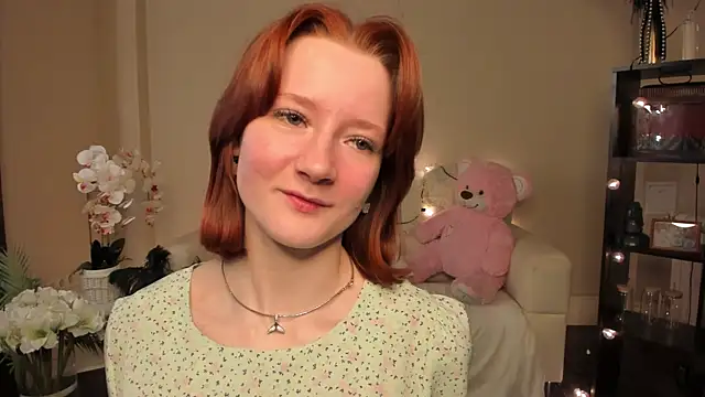 Snapshot of LallyLally_ chatting on May 16, 2026, 3:11 pm LallyLally online show from May 16, 2026, 3:11 pm