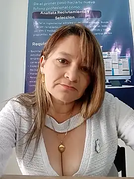 KAREN--03 online show from May 31, 2026, 4:13 pm