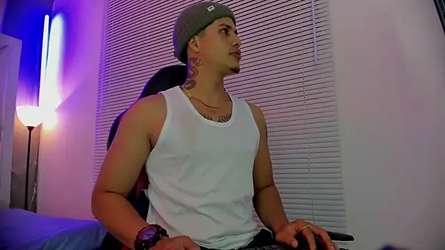 dominic connor online show from July 8, 2026, 3:30 am