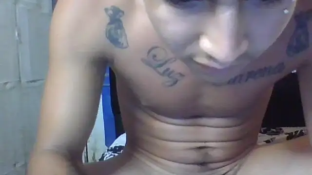 Snapshot of perloon chatting on June 30, 2026, 9:15 pm perloon online show from June 30, 2026, 9:15 pm