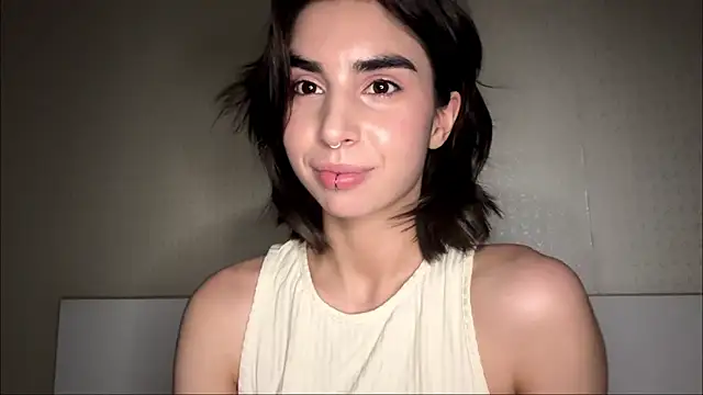 Snapshot of JessiaRuezga chatting on June 2, 2026, 12:27 pm JessiaRuezga online show from June 2, 2026, 12:27 pm