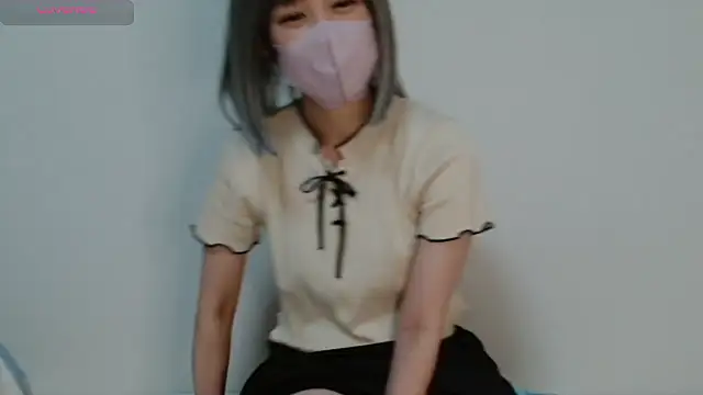 yuki4179 online show from June 19, 2026, 4:02 pm