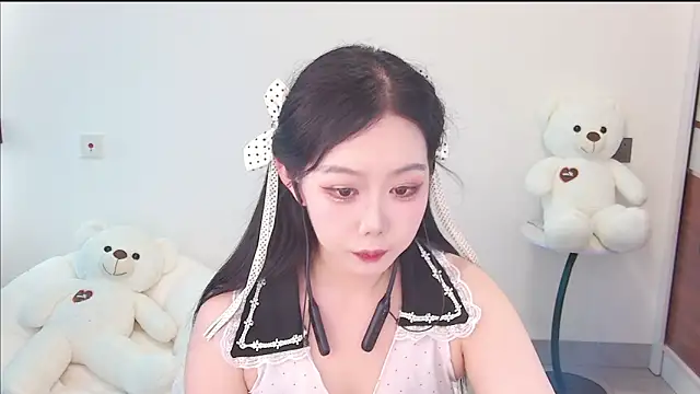 swie111 online show from May 25, 2026, 3:17 am