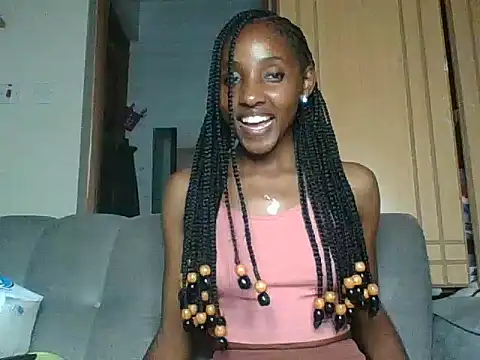 Snapshot of Velvet_peach chatting on May 25, 2026, 9:02 pm Velvet peach online show from May 25, 2026, 9:02 pm