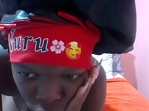Snapshot of shantell_1 chatting on May 17, 2026, 7:47 pm shantell 1 online show from May 17, 2026, 7:47 pm