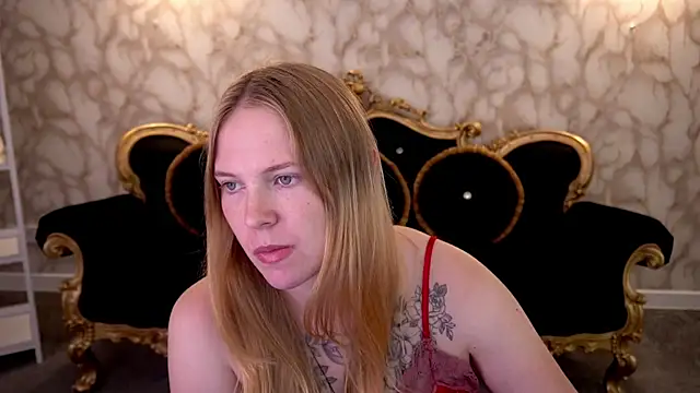 NikkyReyyy online show from July 11, 2026, 5:41 am