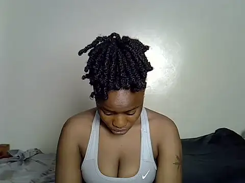 Snapshot of Afriqkuin chatting on June 21, 2026, 4:13 pm Afriqkuin online show from June 21, 2026, 4:13 pm
