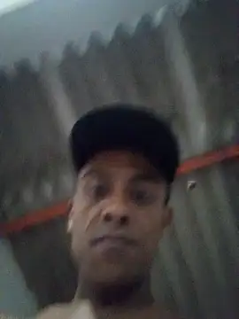 Snapshot of Roludobsb18cm chatting on May 15, 2026, 7:01 pm Roludobsb18cm online show from May 15, 2026, 7:01 pm