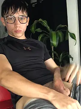 Snapshot of Salvatore_angelo chatting on June 5, 2026, 3:11 am Salvatore angelo online show from June 5, 2026, 3:11 am