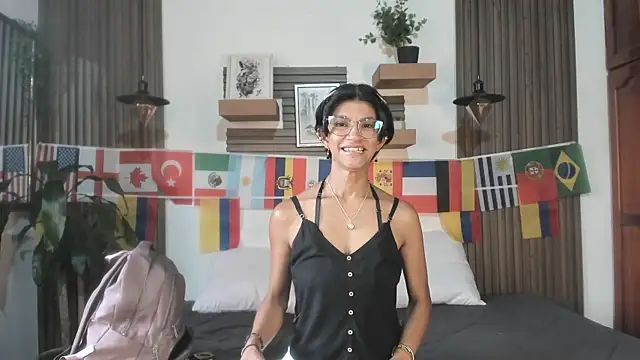Evaa campbell online show from July 4, 2026, 12:11 pm