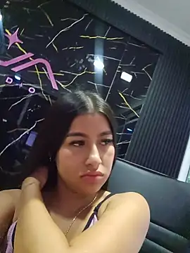 Snapshot of Luisa_Madrid chatting on June 1, 2026, 11:32 am Luisa Madrid online show from June 1, 2026, 11:32 am