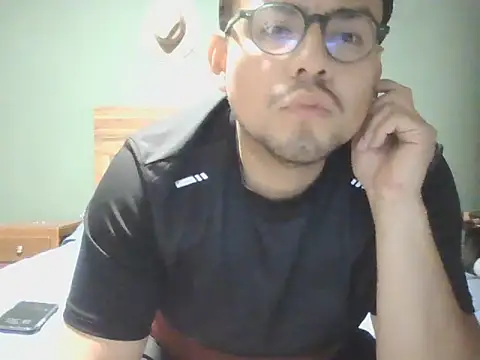 Snapshot of FrancBastien chatting on May 26, 2026, 3:37 am FrancBastien online show from May 26, 2026, 3:37 am