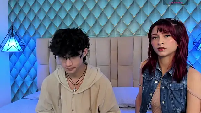 Sofia-Ethan online show from May 22, 2026, 6:28 pm
