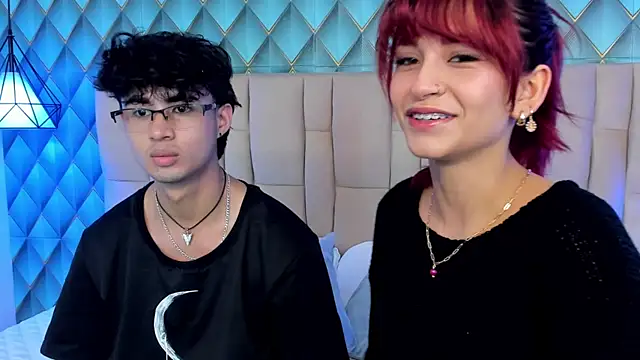 Snapshot of Sofia-Ethan chatting on June 23, 2026, 9:46 pm Sofia-Ethan online show from June 23, 2026, 9:46 pm