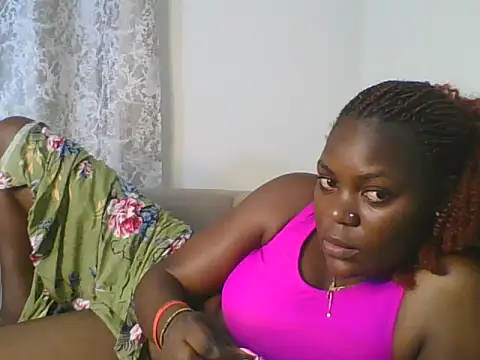 Snapshot of dollface_bela chatting on July 9, 2026, 7:53 am dollface bela online show from July 9, 2026, 7:53 am
