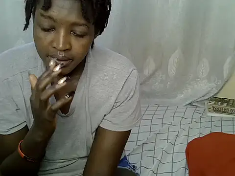 Snapshot of Lorainebabes chatting on June 24, 2026, 12:15 pm Lorainebabes online show from June 24, 2026, 12:15 pm