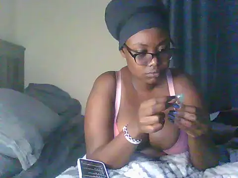 Snapshot of Sexy-Mish chatting on June 18, 2026, 3:38 am Sexy-Mish online show from June 18, 2026, 3:38 am
