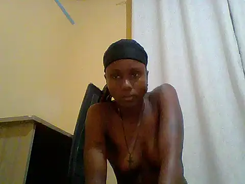 Snapshot of kiki8390 chatting on July 6, 2026, 8:44 pm kiki8390 online show from July 6, 2026, 8:44 pm