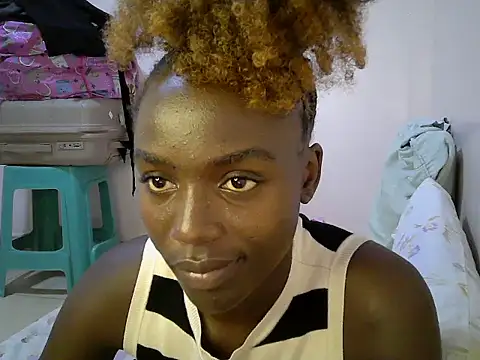 Snapshot of BUNNY_BLISS1 chatting on June 11, 2026, 8:17 pm BUNNY BLISS1 online show from June 11, 2026, 8:17 pm