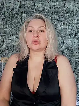 MissisXL online show from May 31, 2026, 6:08 am