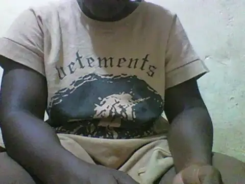 Snapshot of Lovely-baby9 chatting on June 3, 2026, 6:12 pm Lovely-baby9 online show from June 3, 2026, 6:12 pm