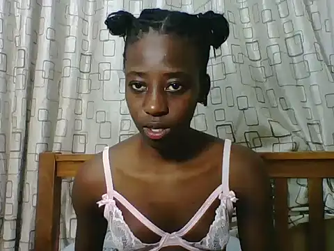 Darkpretty23 online show from July 9, 2026, 7:24 pm