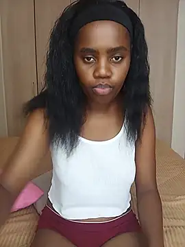softglamqueen online show from June 19, 2026, 7:14 am