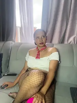 Snapshot of Catalina_kiss chatting on May 16, 2026, 8:52 pm Catalina kiss online show from May 16, 2026, 8:52 pm