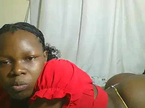 Snapshot of Sweetgal2025 chatting on July 14, 2026, 4:46 pm Sweetgal2025 online show from July 14, 2026, 4:46 pm