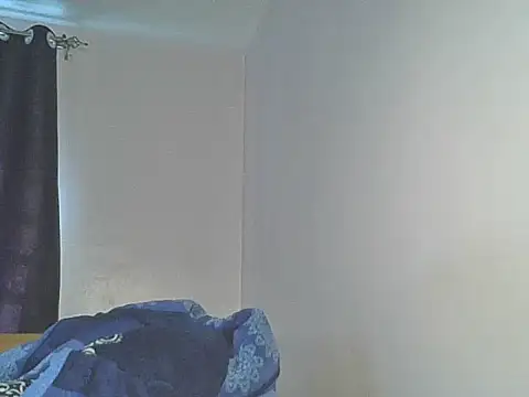Snapshot of spicy_cherrie chatting on July 12, 2026, 11:33 am spicy cherrie online show from July 12, 2026, 11:33 am