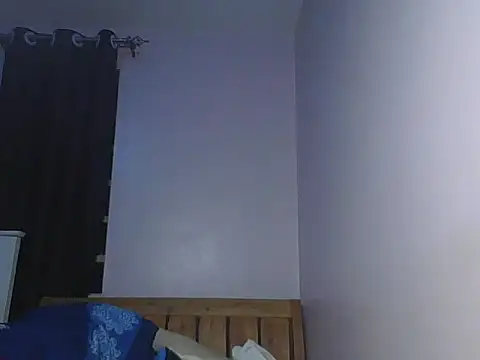 Snapshot of spicy_cherrie chatting on July 11, 2026, 7:36 pm spicy cherrie online show from July 11, 2026, 7:36 pm