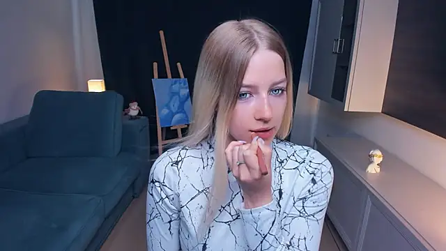 DeniseMekus online show from May 22, 2026, 10:13 am