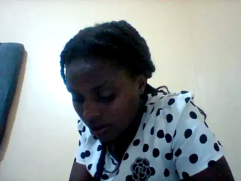 liligal online show from May 26, 2026, 6:50 pm