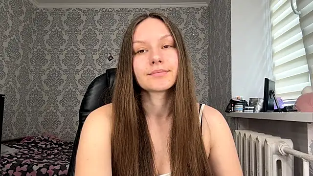 Snapshot of ShaylaChong chatting on June 18, 2026, 7:40 am ShaylaChong online show from June 18, 2026, 7:40 am