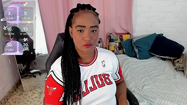 alison daniels  online show from March 7, 2026, 1:27 pm