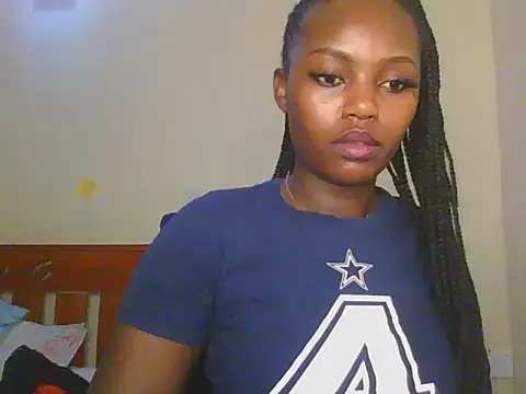 Snapshot of lunahit chatting on June 4, 2026, 8:52 am lunahit online show from June 4, 2026, 8:52 am