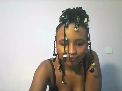Snapshot of Badgalheloves chatting on June 23, 2026, 7:28 am Badgalheloves online show from June 23, 2026, 7:28 am