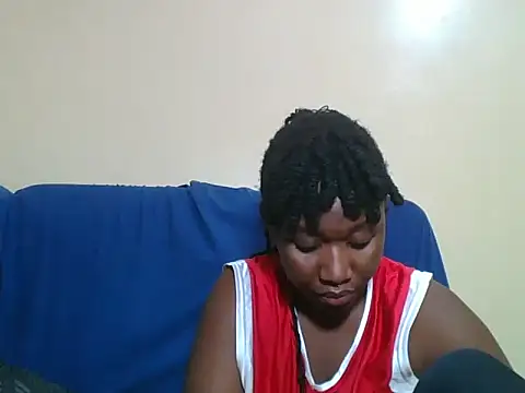 Snapshot of LunaCharm2 chatting on June 13, 2026, 5:55 pm LunaCharm2 online show from June 13, 2026, 5:55 pm