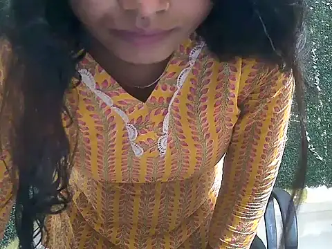shallykaur online show from July 10, 2026, 3:06 am