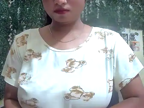 shallykaur online show from May 26, 2026, 4:10 am