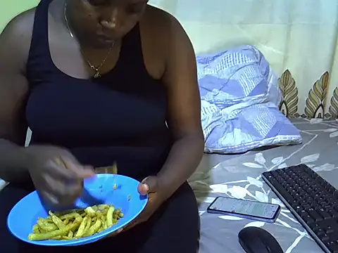 Snapshot of Ebony_fayy chatting on June 1, 2026, 6:18 pm Ebony fayy online show from June 1, 2026, 6:18 pm