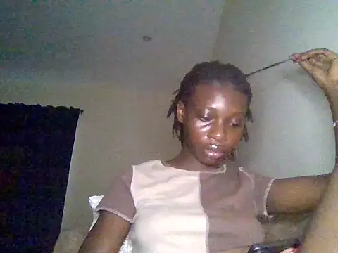 miss petite0 online show from May 26, 2026, 7:06 am