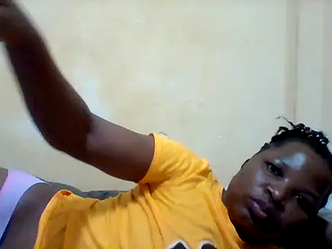 Camilla-Sweets online show from May 26, 2026, 6:22 am