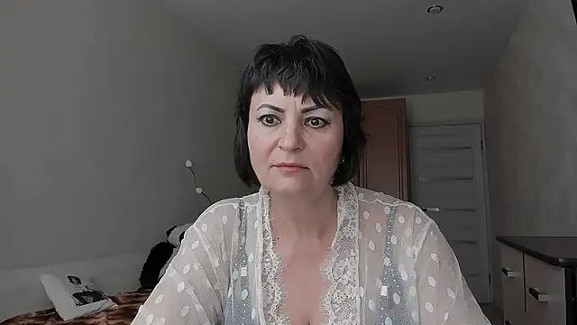 Snapshot of Helen_Beller chatting on May 22, 2026, 12:36 pm Helen Beller online show from May 22, 2026, 12:36 pm