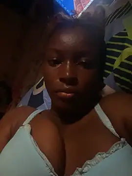 Snapshot of SassyPaulette chatting on June 24, 2026, 4:38 pm SassyPaulette online show from June 24, 2026, 4:38 pm