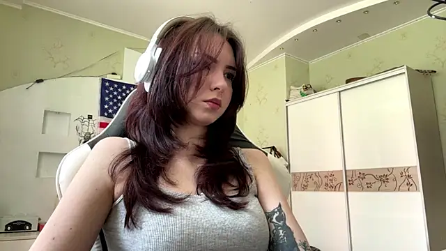 Snapshot of MellisaReckard chatting on May 21, 2026, 12:46 pm MellisaReckard online show from May 21, 2026, 12:46 pm