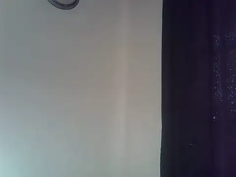 Snapshot of Luna_en_Gee chatting on May 27, 2026, 5:26 am Luna en Gee online show from May 27, 2026, 5:26 am